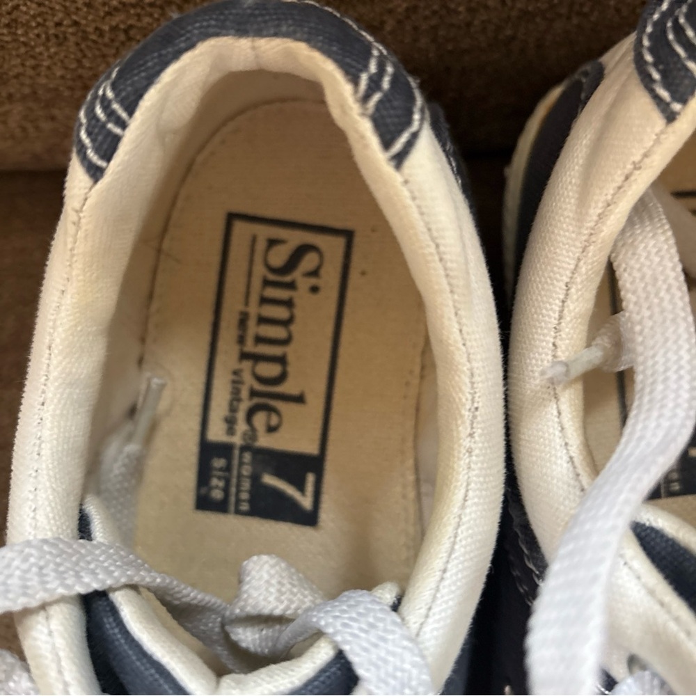SIMPLE OS Shoes Women’s 7 Canvas Casual Skate 9902 - Picture 3 of 12